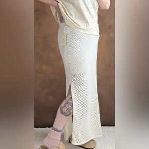 Universal Thread Cream Pencil Skirt